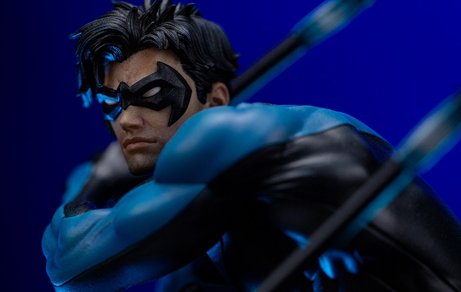 DC Comics Series #9 - Nightwing Art Scale 1/10 Robot Sculpture Artisan Partnership