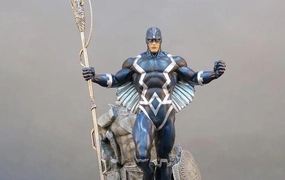 Black Bolt 1/4 Scale Statue Holiday themed Movie Piece