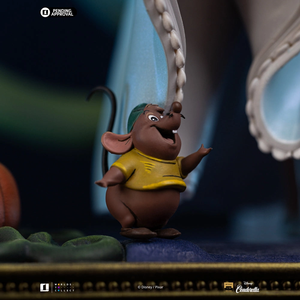 Cinderella (Deluxe 75th Anniversary Version) Art Scale 1/10 Pearlescent Shine Vinyl Showcase