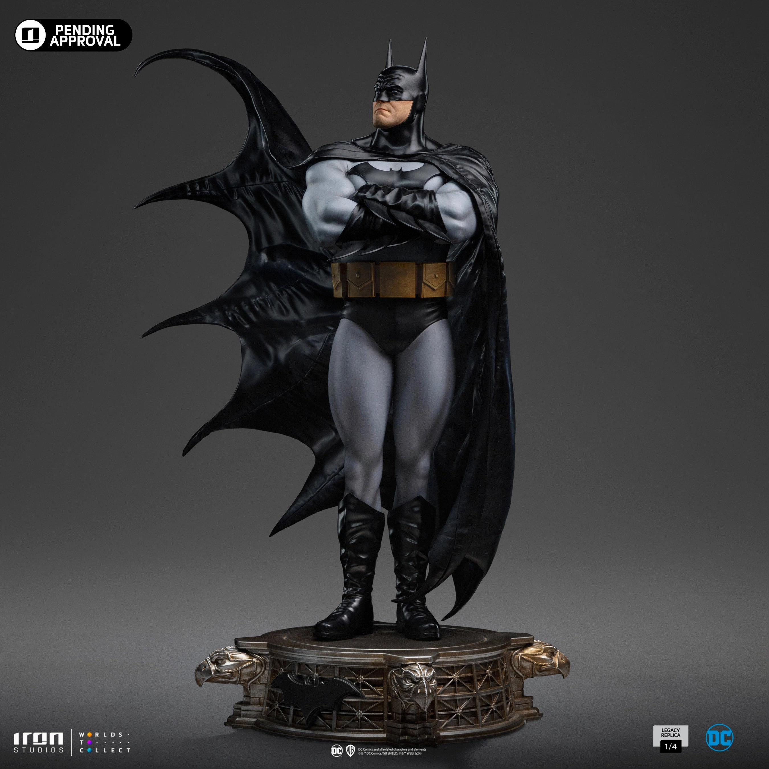 Batman DC Trinity 1/4 Scale Statue Legacy Replica Miniature Toy