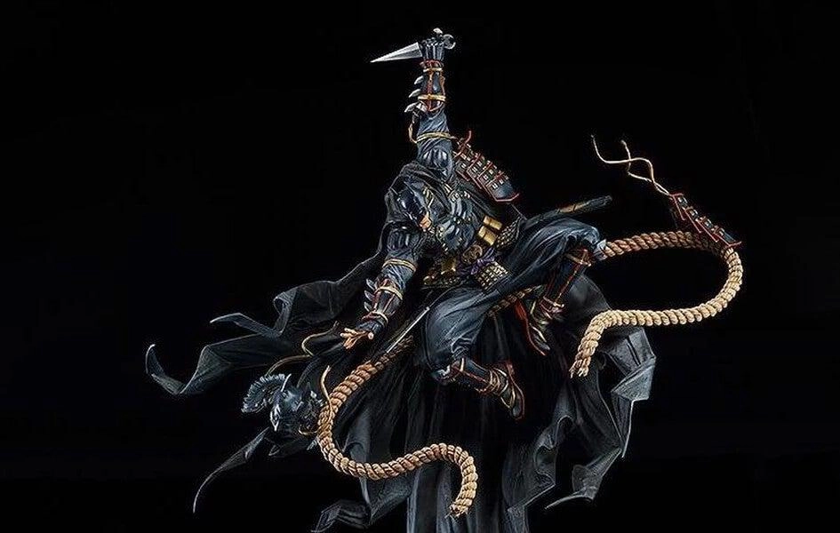 Interactive Toy Art Display Ninja Batman 1/6 Scale Statue by XM Studios & Good Smile Company