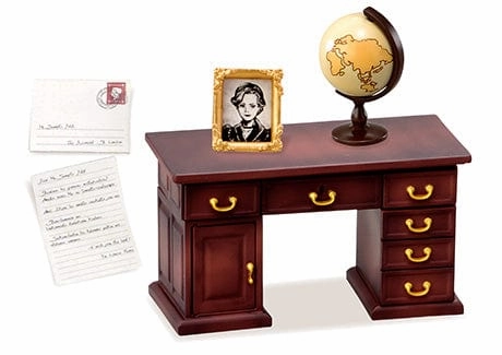 petite sample series detective's room Articulated Hero