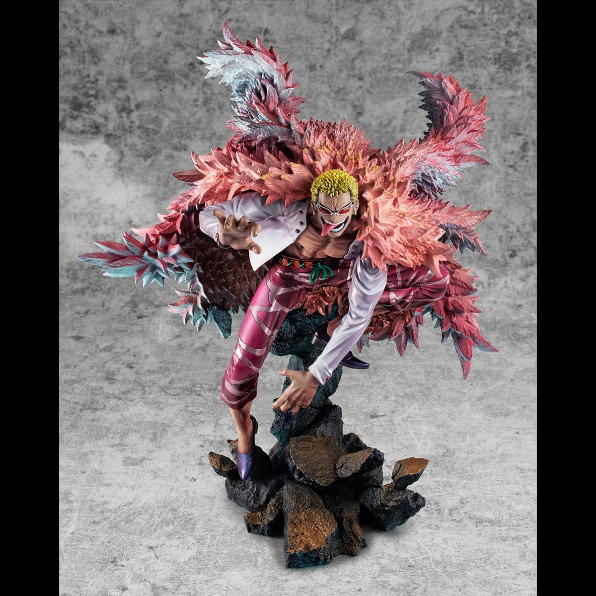 Geological Sample PORTRAIT.OF.PIRATES ONE PIECE SA-MAXIMUM Heavenly Demon Donquixote Doflamingo (Limited Repeat)