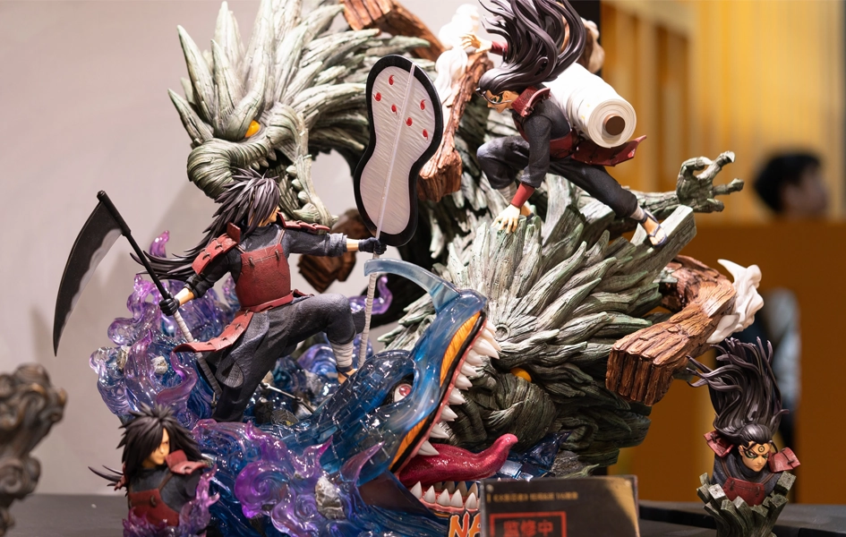 Naruto Shippuden - Madara vs. Hashirama Statue Hobby Kit Action figure