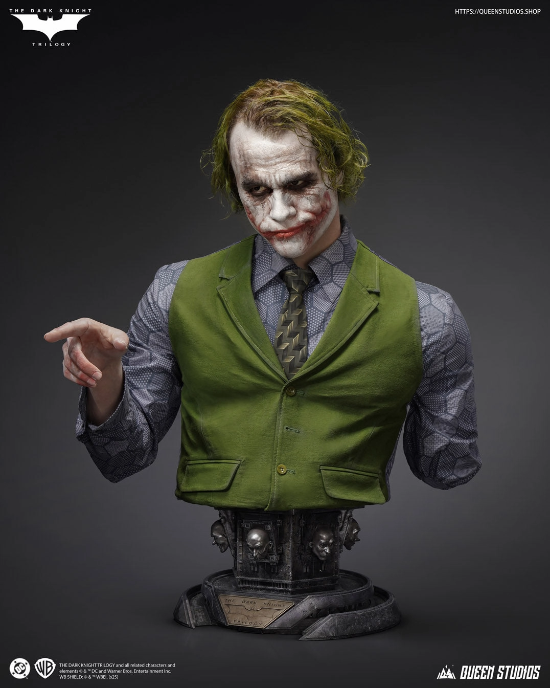 The Dark Knight (2008) - Joker Life-Size Bust Variant Cover
