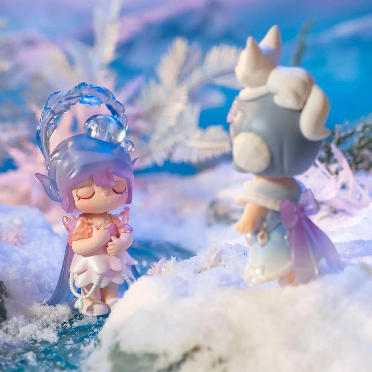 Articulated Hero Display Statue ROLIFE X SURI VOL. 5 MAGICAL JOURNEY