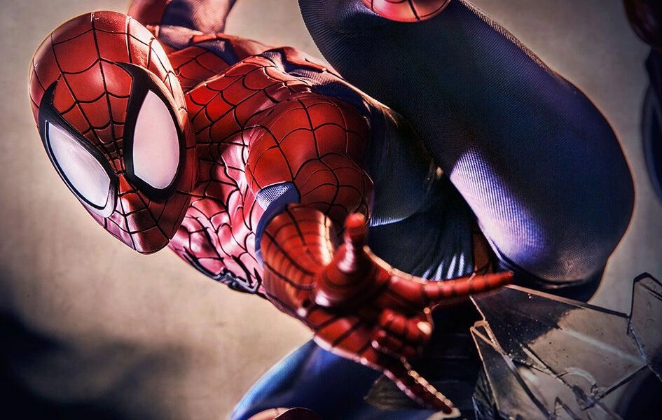 Brick and mortar Customizable Toy Spider-Man 1/4 Scale Legacy Statue Diorama by Iron Studios