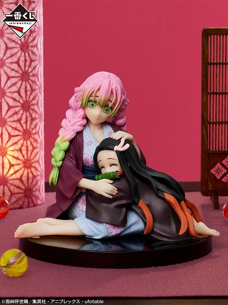 DEMON SLAYER FIGURE ICHIBAN KUJI - GO TO THE SWORDSMITH'S VILLAGE - (C) NEZUKO KAMADO AND MITSURI KANROJI Small Sculpture
